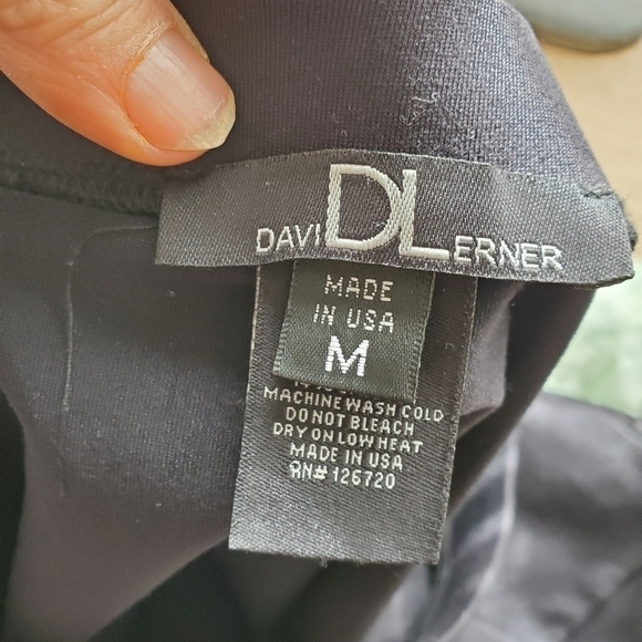 𝅺DAVID Lerner Black Stretchy Pencil Lace Detail Skirt - Picture 10 of 11